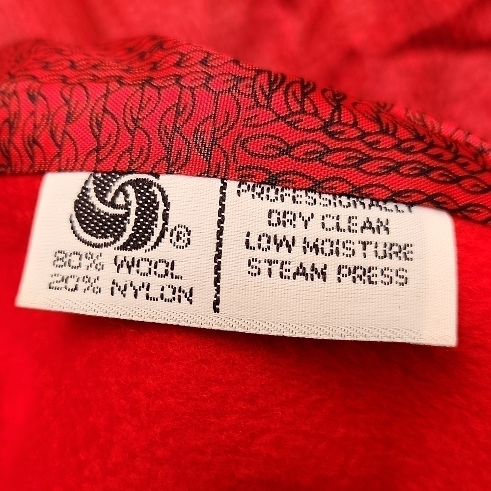80s Oversized Pleated Red Wool Coat - Picture 11 of 15